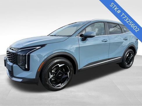 New 2026 Kia Sportage EX AWD/4WD image 3
