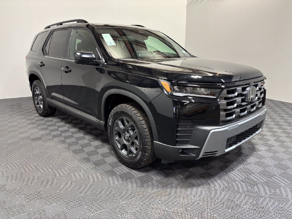 New 2026 Honda Pilot TrailSport image 8
