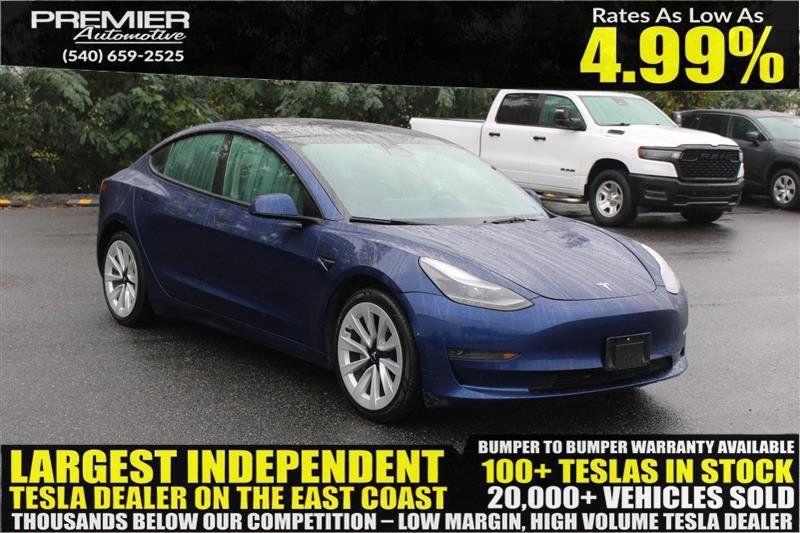 Used 2022 Tesla Model 3 Standard Range RWD image 1
