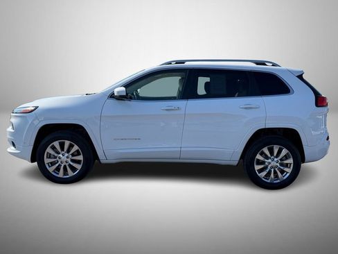 Used 2018 Jeep Cherokee Overland w/ Technology Group AWD/4WD image 6