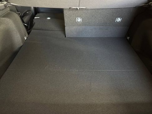 New 2026 Toyota Prius Plug-In Hybrid FWD image 17