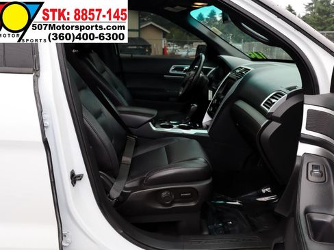 Used 2015 Ford Explorer XLT w/ Equipment Group 202B image 21