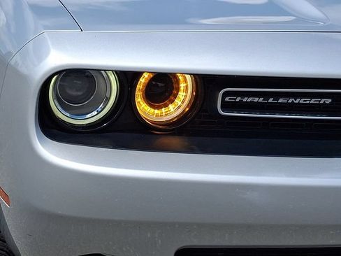 Used 2020 Dodge Challenger SXT w/ Driver Convenience Group AWD/4WD image 9