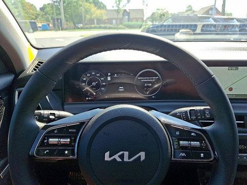 New 2026 Kia Seltos SX image 11