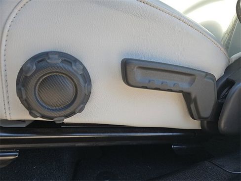 Used 2023 Jeep Gladiator Overland image 14