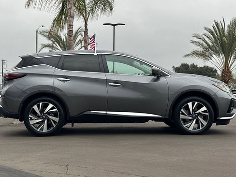 Used 2023 Nissan Murano SL w/ SL Moonroof Package image 3