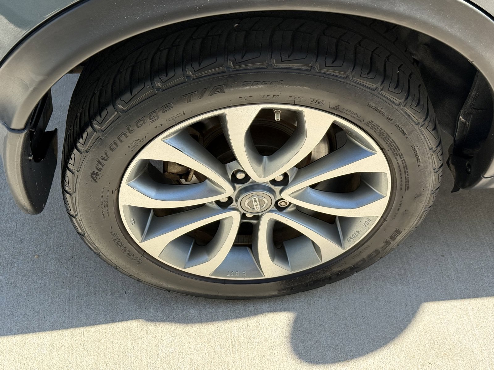 Used 2013 Nissan Juke SL FWD image 14