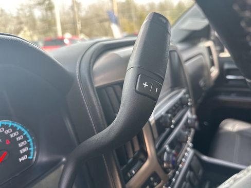 Used 2019 GMC Sierra 2500 Denali w/ Duramax Plus Package AWD/4WD image 36