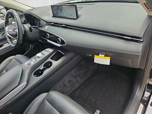 Used 2023 Genesis GV70 2.5T w/ Advanced Package AWD/4WD image 21