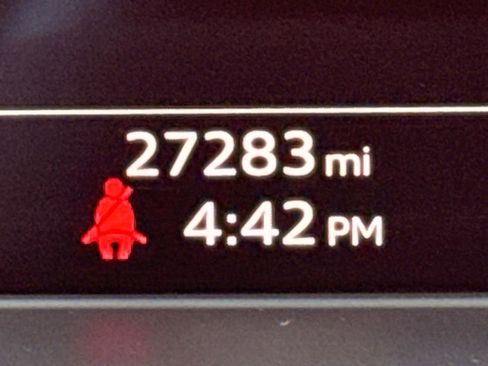 Used 2025 Audi Q5 2.0T Premium image 31