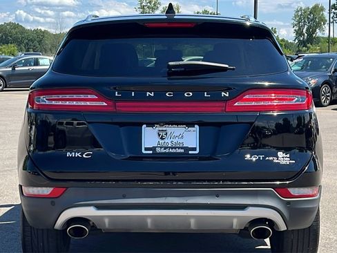 Used 2017 Lincoln MKC Reserve image 44