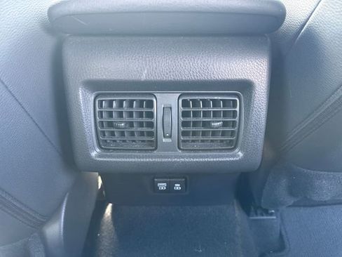 Used 2025 Toyota Camry SE FWD image 21