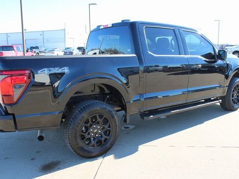 Used 2024 Ford F150 XLT w/ XLT Black Appearance Package image 5