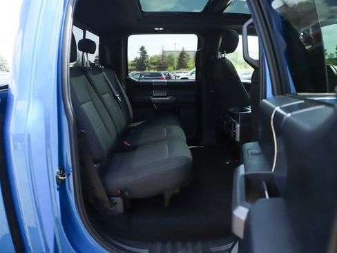 Used 2019 Ford F150 XLT w/ Equipment Group 302A Luxury AWD/4WD image 12