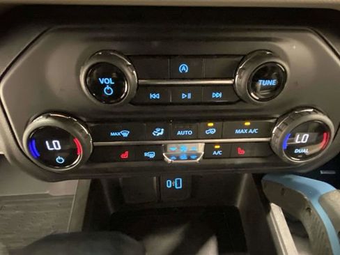 Used 2021 Ford Bronco Wildtrak image 22