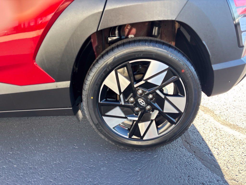 Used 2024 Hyundai Kona SEL FWD image 10