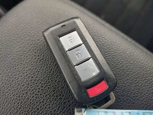 Used 2024 Mitsubishi Outlander Sport AWD image 37