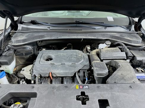 Used 2019 Hyundai Santa Fe SEL FWD image 31
