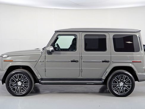 Used 2025 Mercedes-Benz G 580 w/ EQ Technology image 54