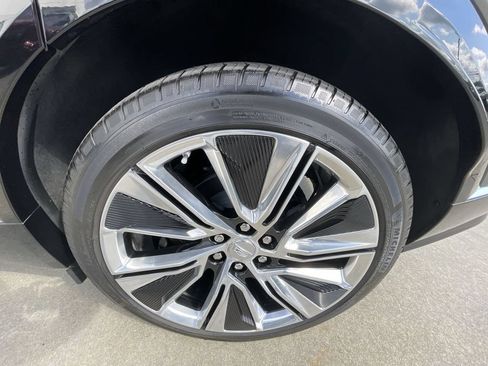 Used 2024 Cadillac Lyriq Luxury w/ Nappa Leather Package RWD image 33