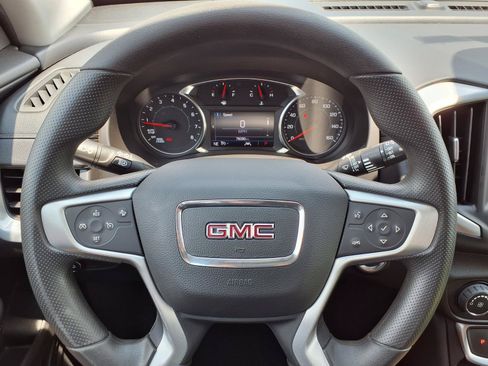 Used 2022 GMC Terrain SLE FWD image 11