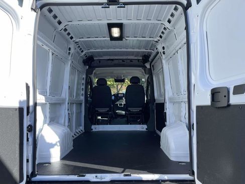 New 2026 RAM ProMaster 1500 w/ Convenience Group image 27