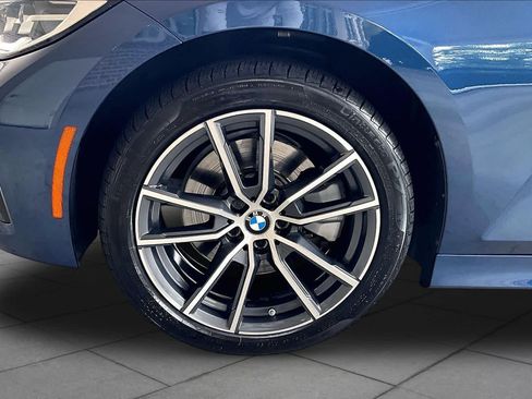 Used 2022 BMW 330i Sedan w/ Premium Package RWD image 11