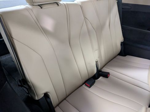 Used 2023 Acura MDX SH-AWD w/ Technology Package image 26