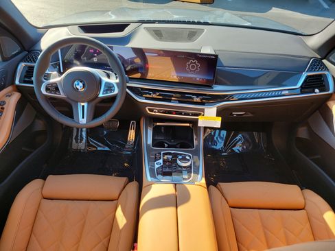 New 2026 BMW X5 M60i image 11