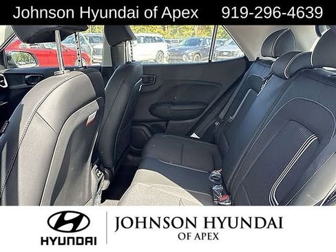 Used 2026 Hyundai Venue SEL image 24