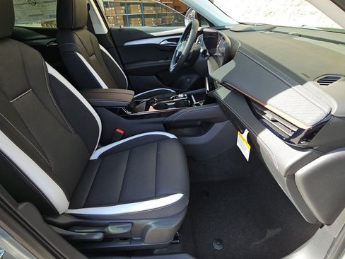 Used 2025 Buick Envision Sport Touring AWD/4WD image 14
