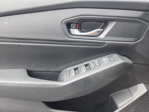 Used 2025 Honda Accord SE image 24