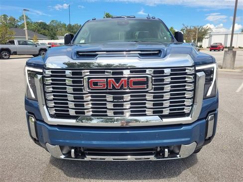 New 2025 GMC Sierra 2500 Denali w/ Denali Reserve Package image 19