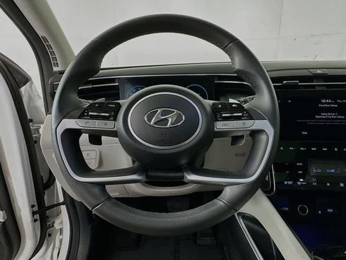 Used 2023 Hyundai Tucson SEL AWD/4WD image 16
