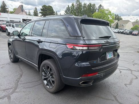 Used 2024 Jeep Grand Cherokee Limited 4xe AWD/4WD image 4