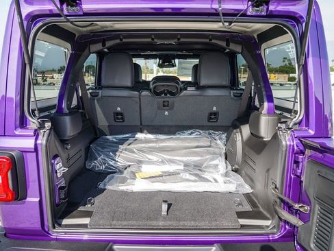 New 2026 Jeep Wrangler Unlimited Rubicon image 27