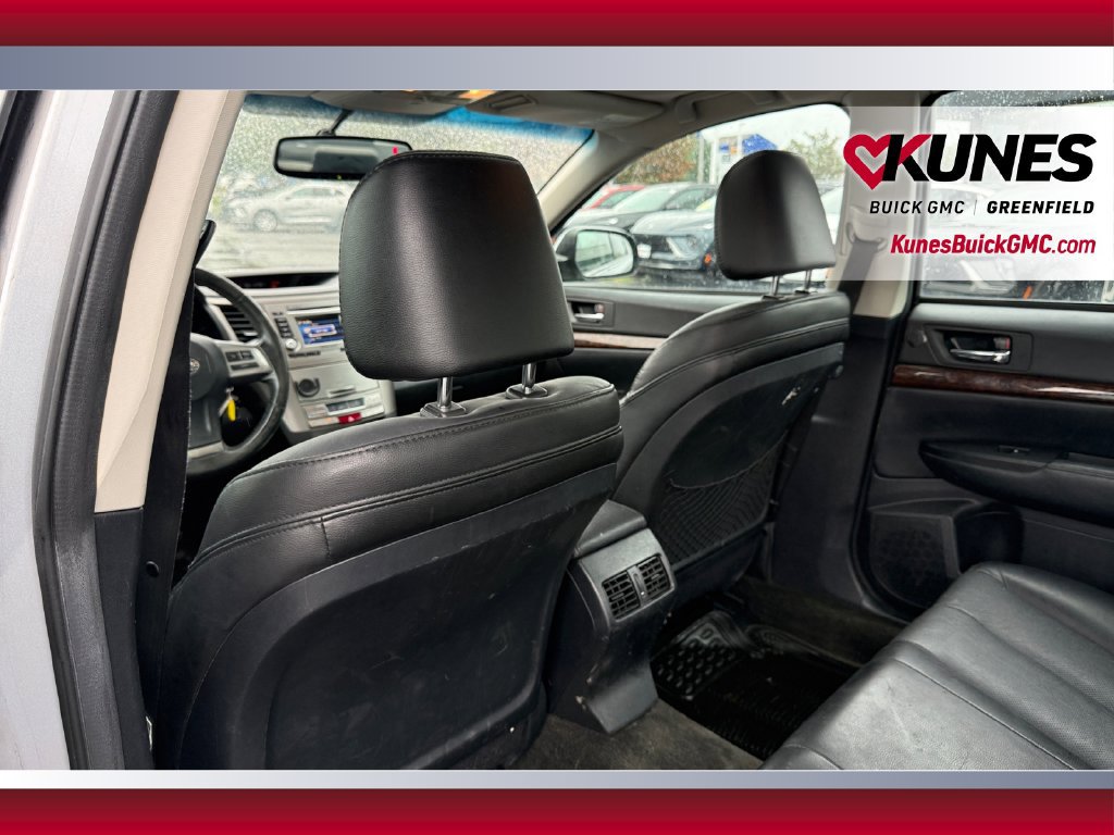 Used 2013 Subaru Legacy 2.5i Limited w/ Popular Pkg 2 AWD/4WD image 26