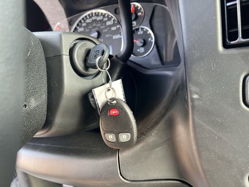 New 2025 GMC Savana 3500 w/ Power Convenience Package image 47