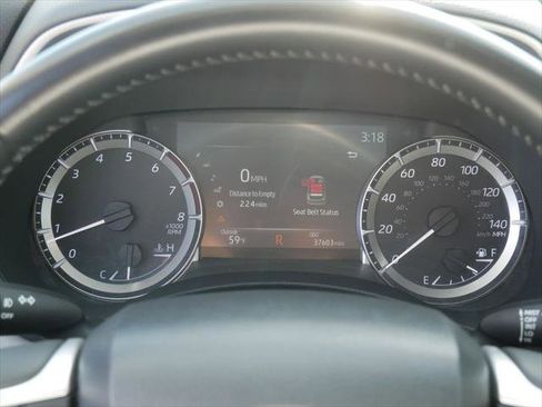 Certified 2023 Toyota Highlander XLE image 24