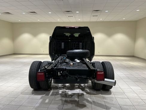 New 2026 Chevrolet Silverado 3500 LT w/ Convenience Package AWD/4WD image 22