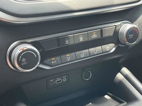 Used 2022 Nissan Altima 2.5 SR FWD image 29