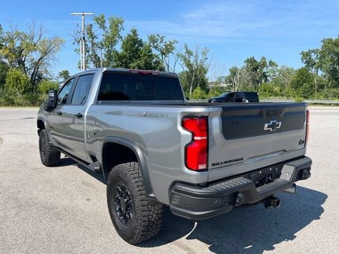 Used 2025 Chevrolet Silverado 2500 ZR2 w/ ZR2 Bison Edition AWD/4WD image 6