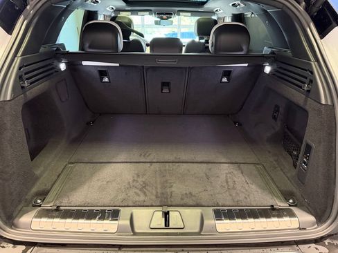 New 2025 Land Rover Range Rover Sport Dynamic SE AWD/4WD image 14