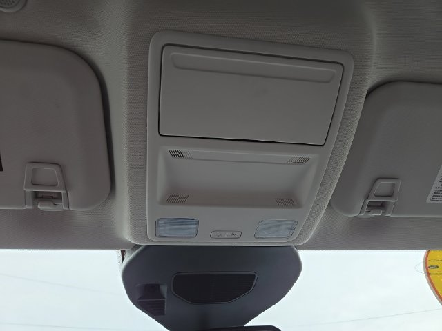 Used 2025 Ford Escape Active AWD/4WD image 29