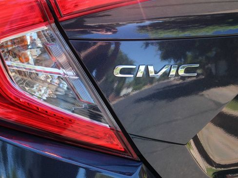 Used 2018 Honda Civic LX image 38