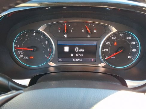 Used 2020 Chevrolet Traverse LT w/ LT Premium Package image 24