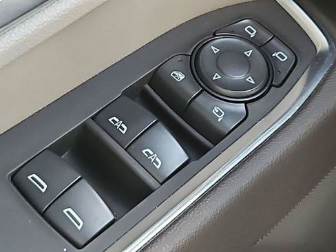 Certified 2025 GMC Sierra 1500 SLT AWD/4WD image 20