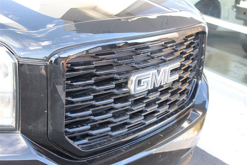 Used 2019 GMC Yukon Denali w/ Denali Ultimate Package AWD/4WD image 31