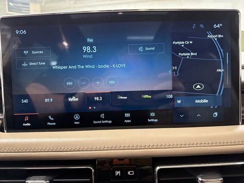 Used 2022 Lincoln Nautilus Reserve w/ Equipment Group 201A image 24