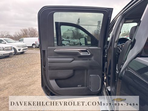 Used 2025 Chevrolet Silverado 2500 LTZ w/ LTZ Plus Package image 19